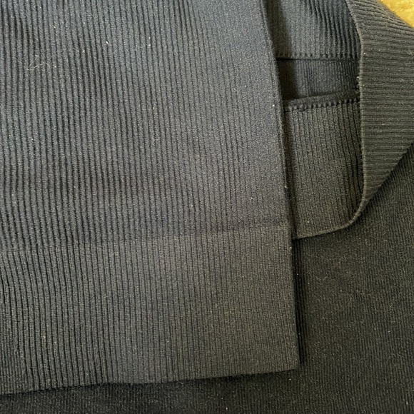 Tank and short tight fitting set - Picture 3 of 3